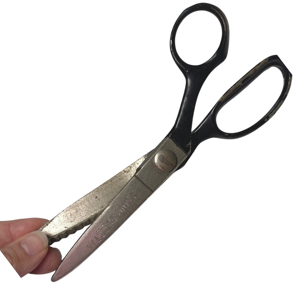Vtg WISS Pinking Shears Zig Zag Sewing Scissors 8" Newark NJ USA Dressmaker Tool